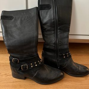 Black tall boot size 37